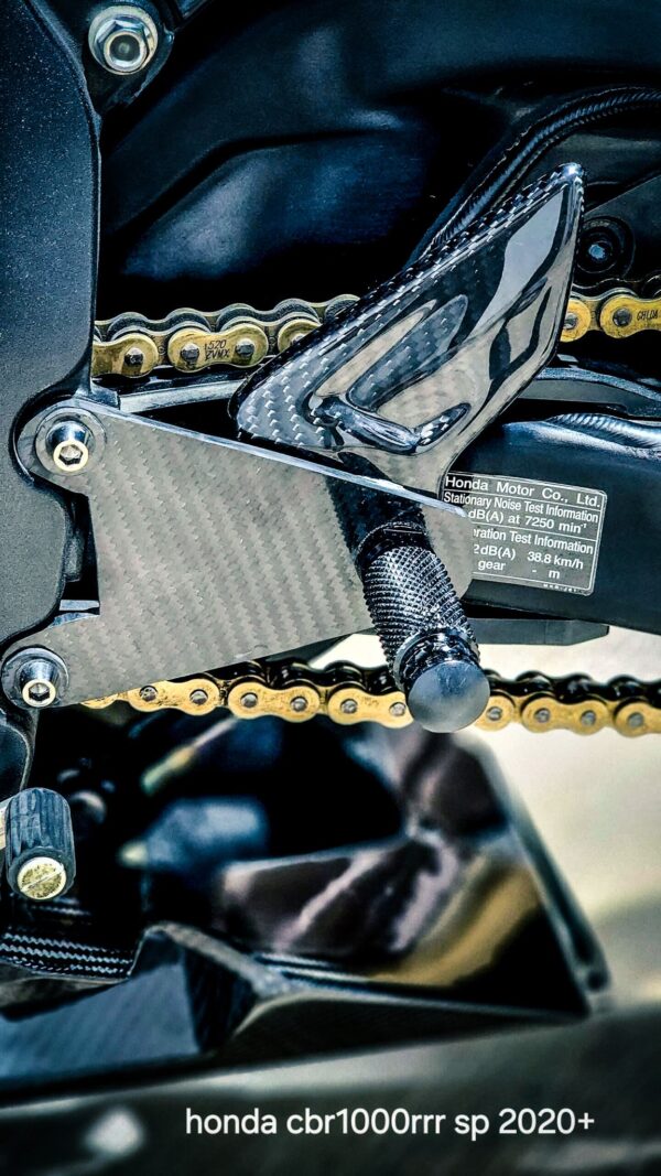 MIG Carbon Footpegs
