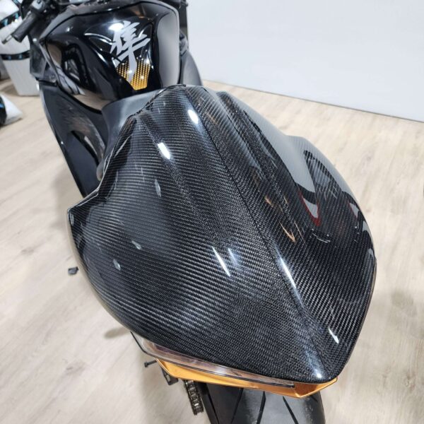 Race Tail